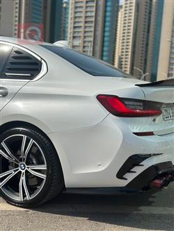 بي ام دبليو الفئة 3